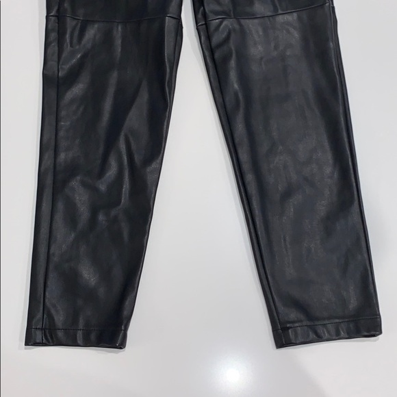 Faux leather pants - Picture 3 of 4